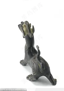 中华传统青铜器 龙背部