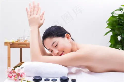 SPA美容养生的美女高清图