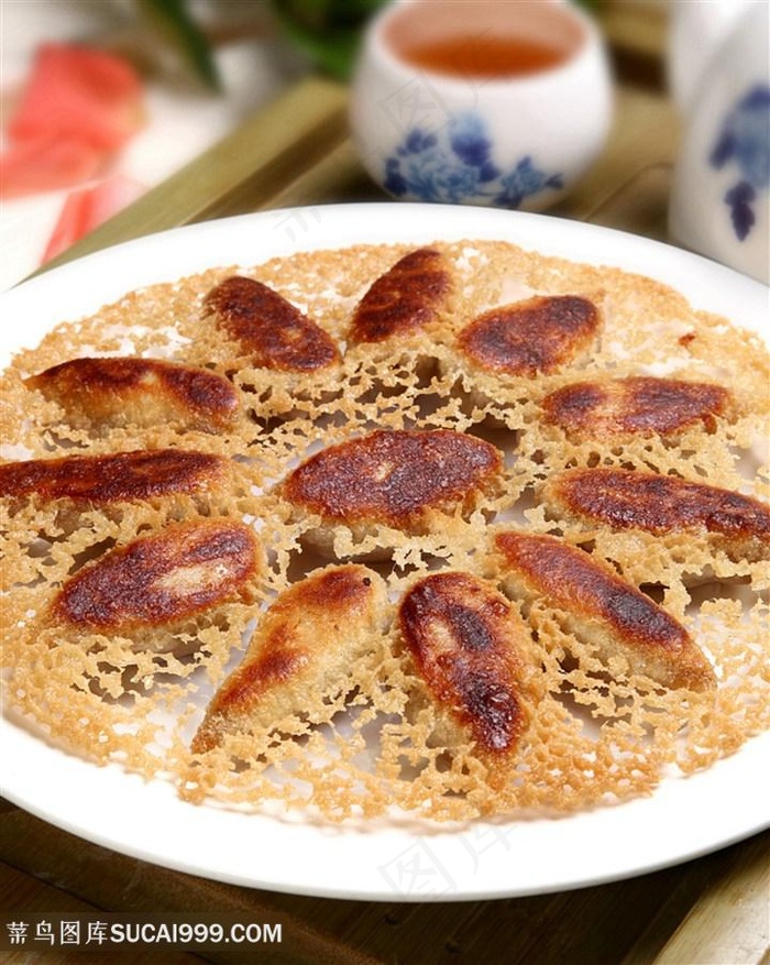 风味锅贴的美食图片