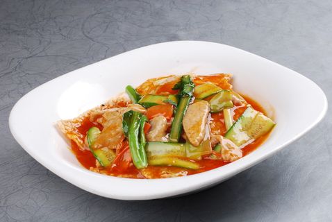  田园风味锅巴肉片 