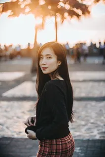 亚洲美女生活照图片 亚洲美女生活照图片