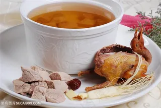 人参炖老鸽汤