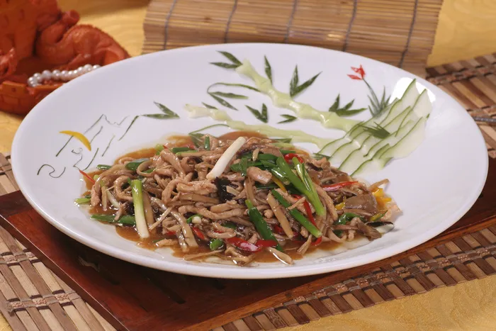 小炒茶树菇36