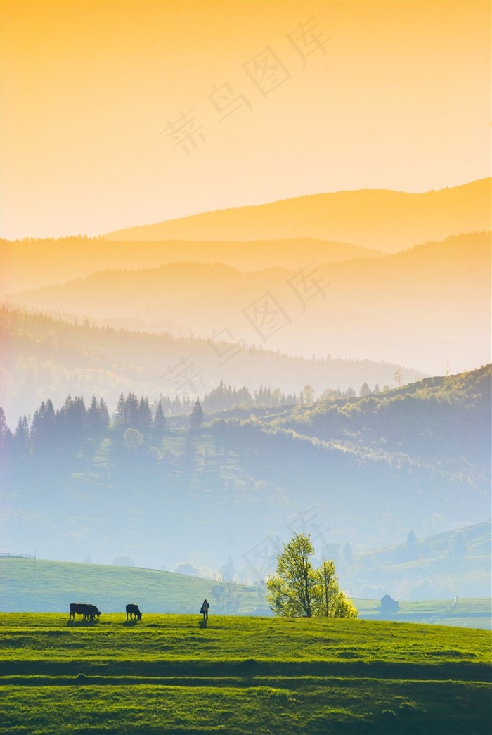 唯美草原山川景色图片