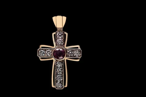 美丽的十字架首饰