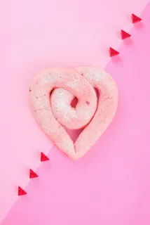 蛋糕店小蛋糕慕斯美食甜品图片