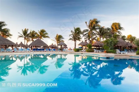 游泳池休闲游泳高清图片素材下载