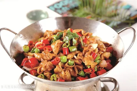 中华美食干锅肥肠摄影图 中华美食干锅肥肠摄影图