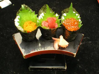  手卷 蟹籽、金枪、红鱼籽 