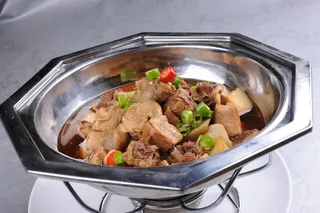 干锅美食焖锅湘菜麻辣香辣纸锅干锅牛尾