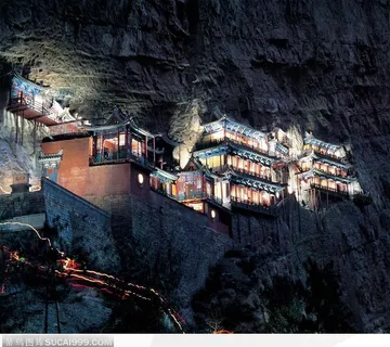 北岳恒山悬空寺灯光夜景图片