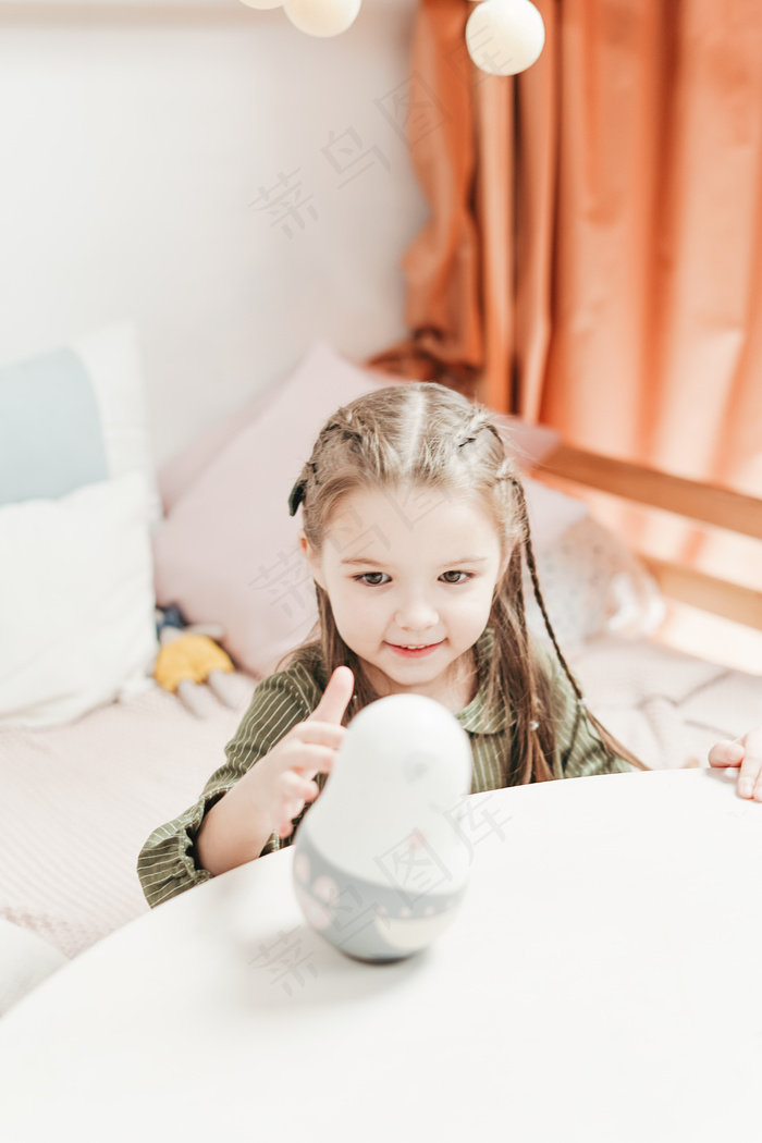 清新唯美可爱的女孩摄影图片