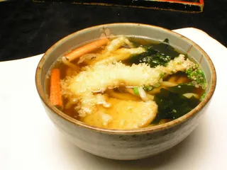  锅烧海鲜乌冬面_ 