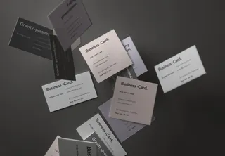 掉落的名片卡片样机