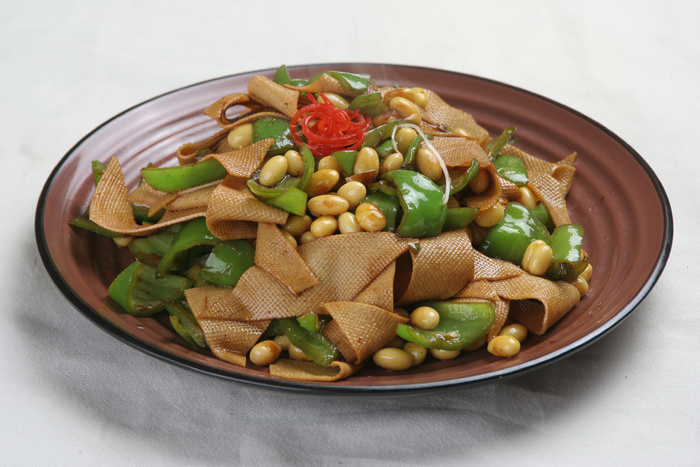尖椒豆皮炒豆嘴