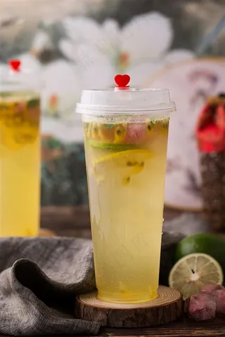咖啡店冷饮图片-金桔柠檬饮