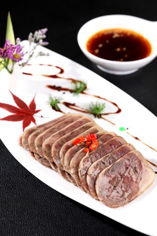 L00629白切东山羊00