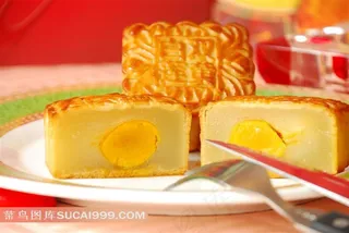 中秋传统美食月饼图片素材