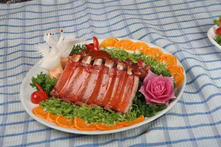 10招牌烟熏骨-江苏饭店