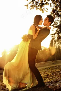 时尚恋人唯美婚纱外拍样片 时尚恋人唯美婚纱外拍样片