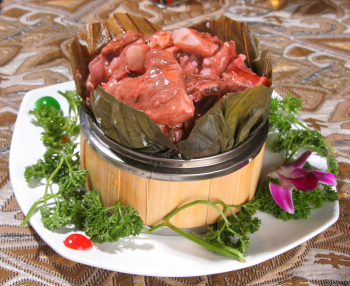 荷叶蒸排骨28元