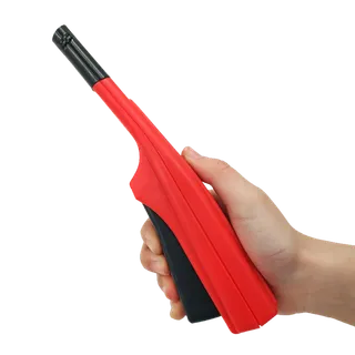 免抠实物手部位手拿点火枪摄影