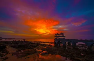 广西防城港簕山古渔村晚霞风景摄影图片