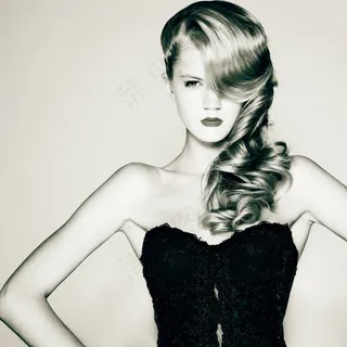 时尚欧美卷发发型图片