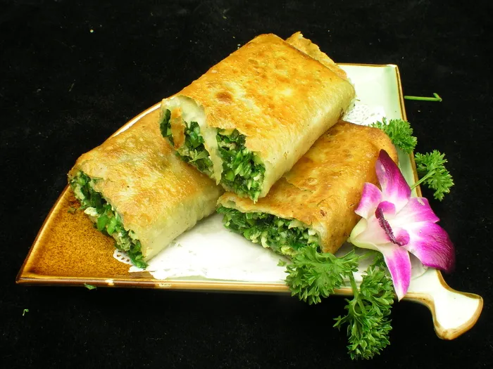 0930韭菜煎饼合子