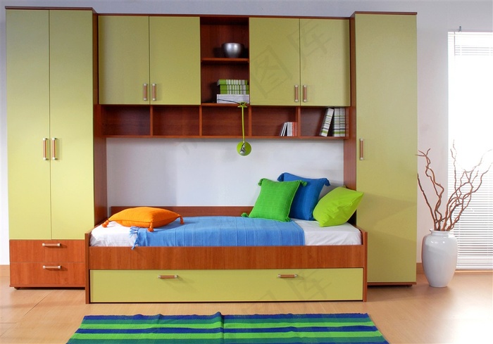 简约儿童房装饰高清摄影图片