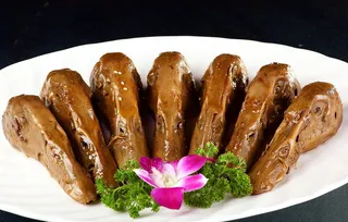 美食卤鸭头