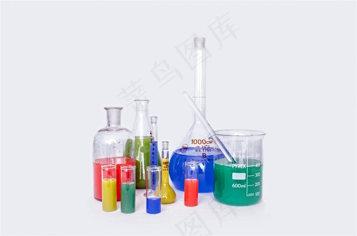 玻璃试管和玻璃烧杯图片