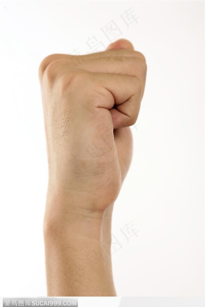 手势喻意-举起拳头
