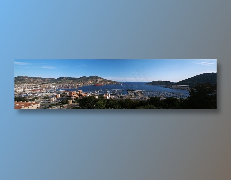 海边小镇全景图