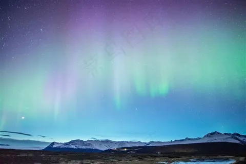 梦幻的北极光星空风景图片 梦幻的北极光星空风景图片