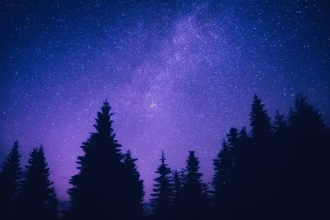 极美紫色星空图片 极美紫色星空图片