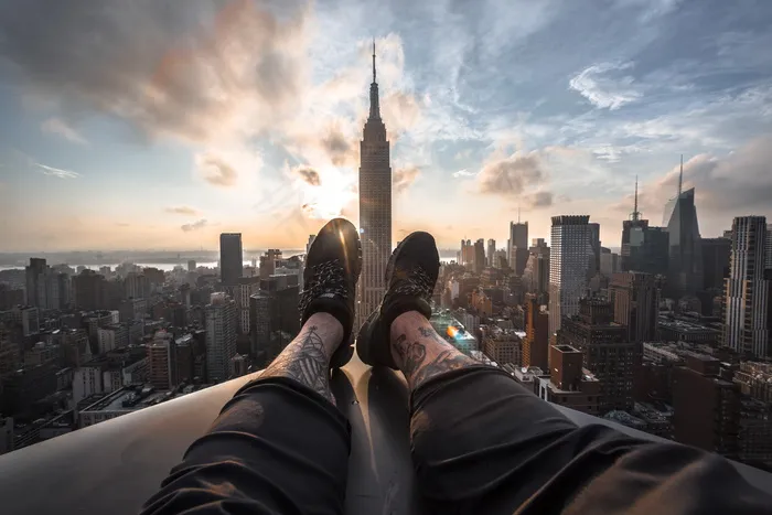 高楼腿部特写图片