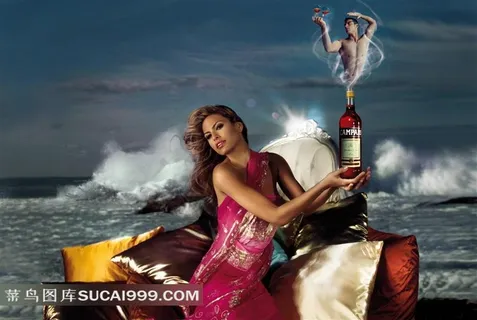 大海沙发美女名酒广告设计图片下载