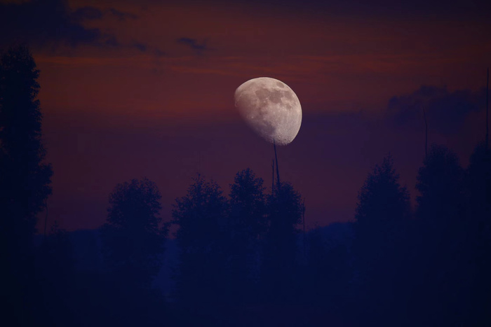 残月夜景图片