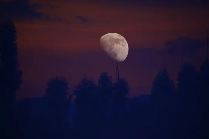 残月夜景图片 残月夜景图片