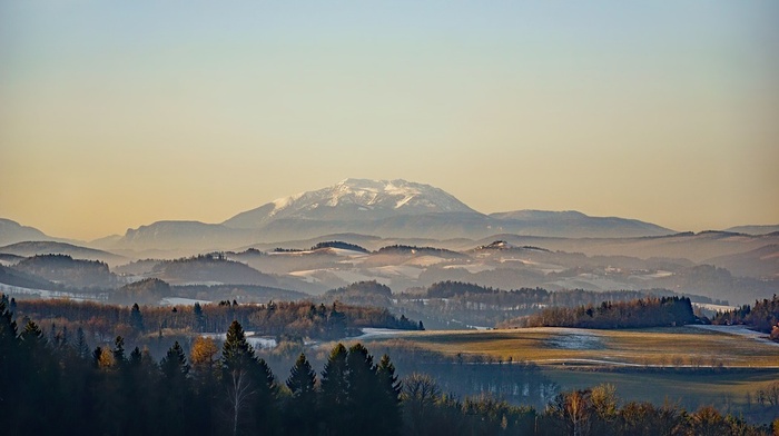 冬天山水背景风景