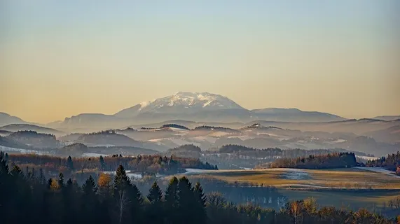 冬天山水背景风景 冬天山水背景风景