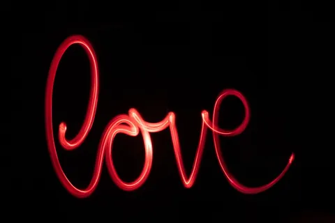 LOVE艺术字设计图片 LOVE艺术字设计图片