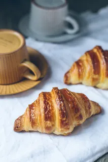 蛋糕店小蛋糕慕斯美食甜品图片