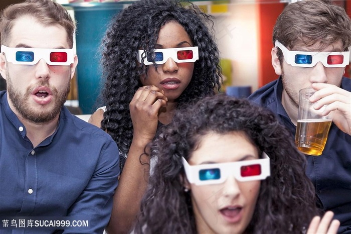 戴着3d眼镜的时尚青年高清图