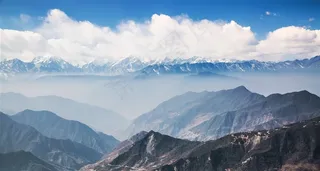 白云高山风景素材