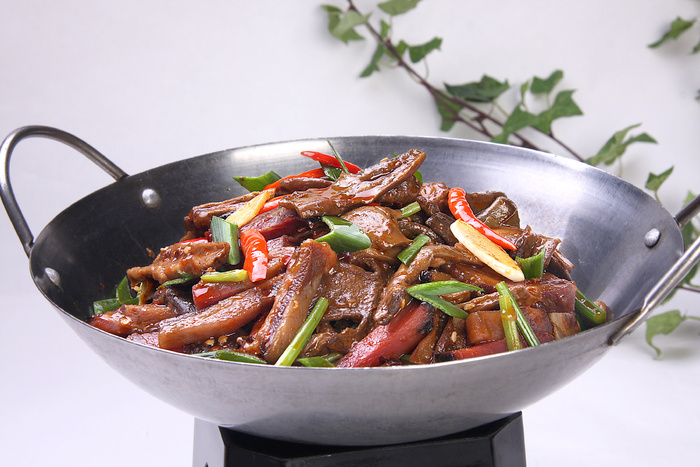 干锅辣味牛肝菌