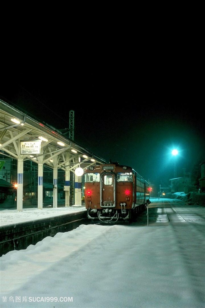 雪景铁路美景壁纸