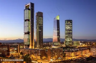 璀璨的繁华都市夜景高清图