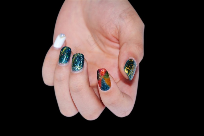 指甲 美甲作品 手部摄影图